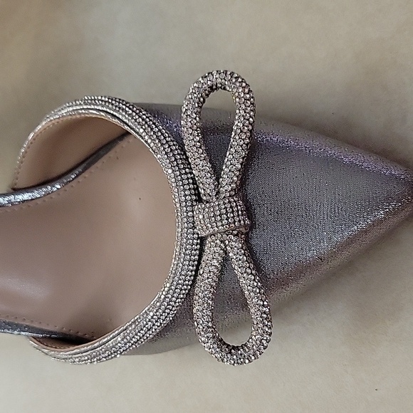 Silver Slippers - Picture 3 of 12